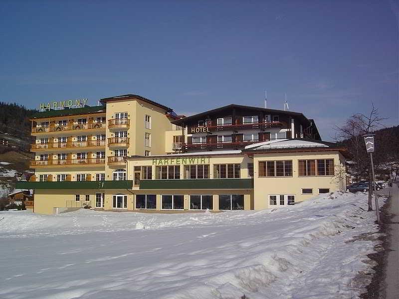 Harfenwirt Hotel 3*